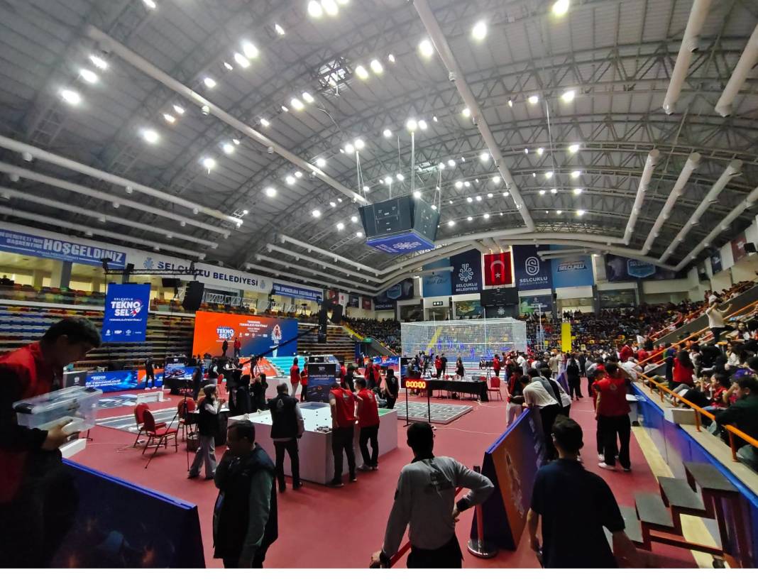 Konya'da robot savaşları başladı! TEKNOSEL 2026’da kıyasıya rekabet 6